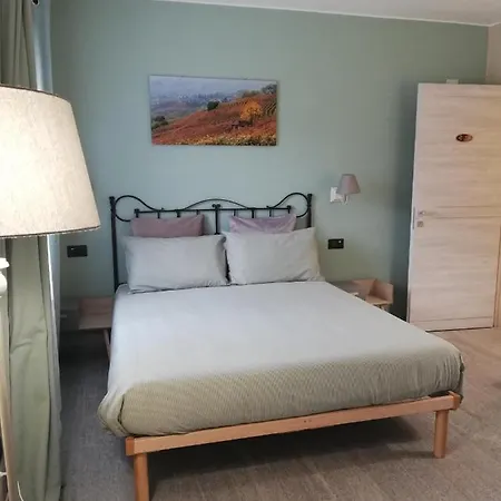 A Ca Ed Franca E Giaco Guest house La Morra