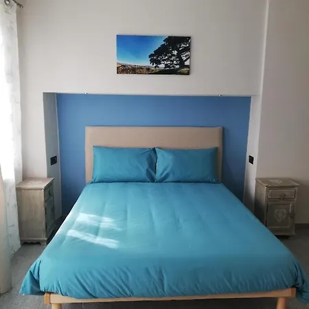 A Ca Ed Franca E Giaco Penzion La Morra