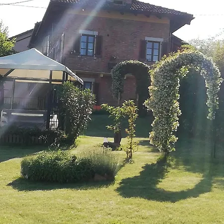 A Cà Ed Franca E Giaco Affittacamere